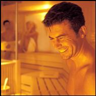 Photo homme introduction sauna