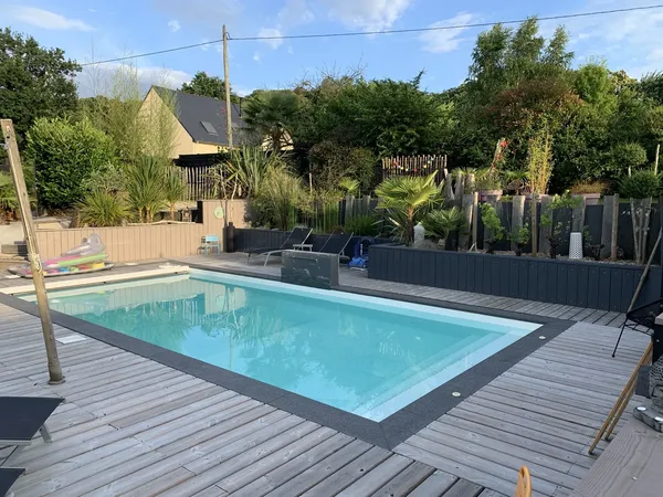 Photo de construction de piscines sur Rennes - Pisciniste Ille et Vilaine