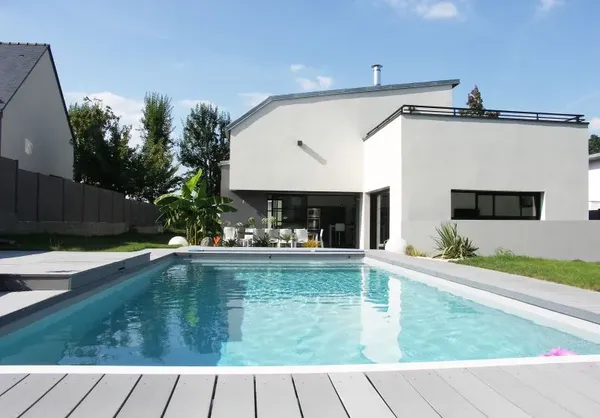 Photo de construction de piscines sur Rennes - Pisciniste Ille et Vilaine